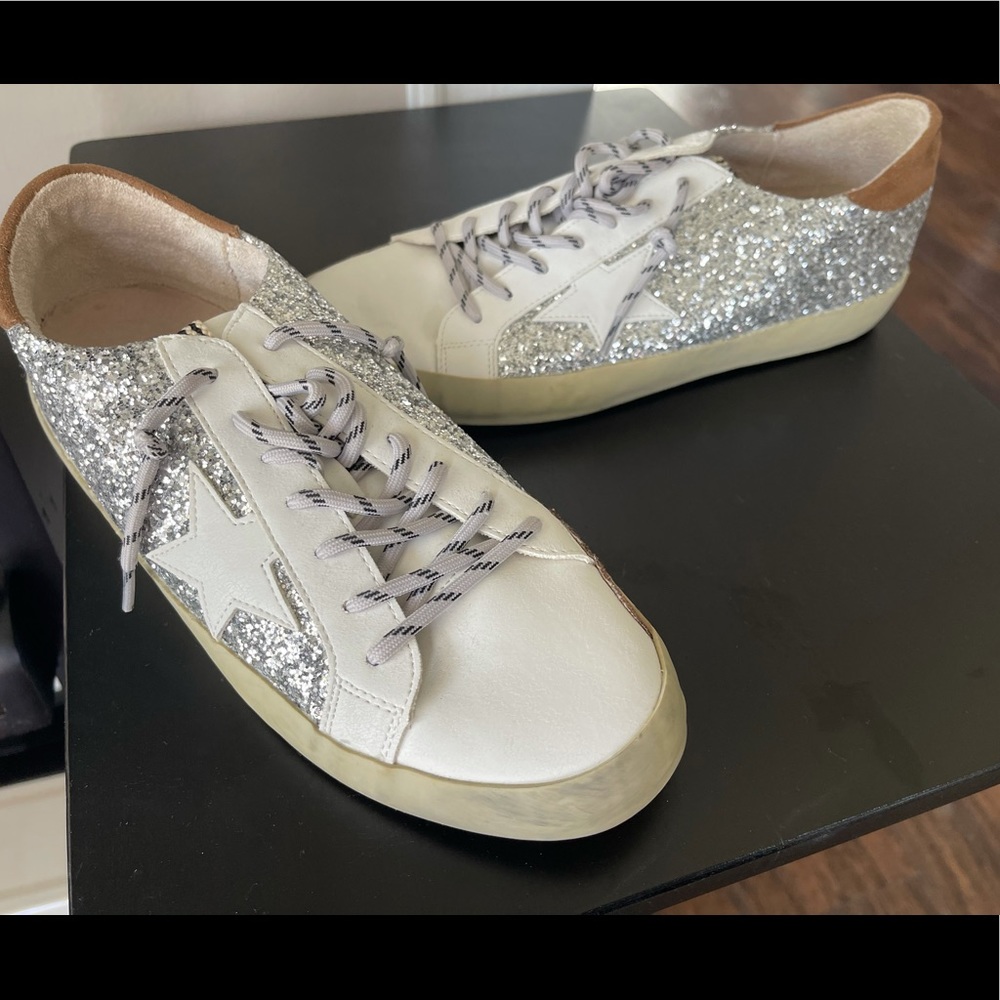 GG Dupe- Glitter star sneakers worn once